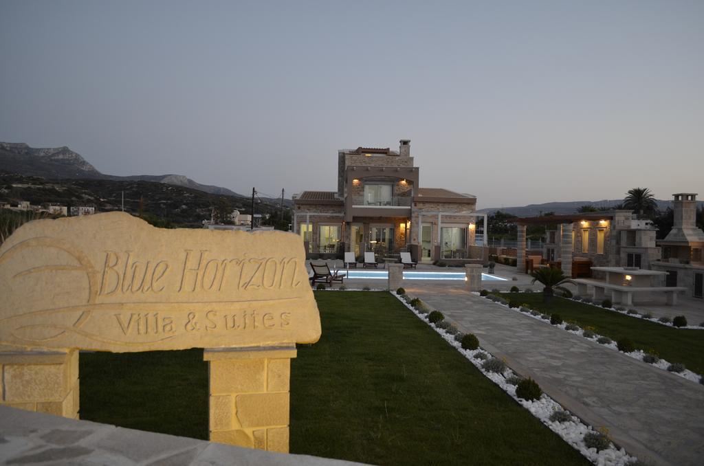 Villa Blue Horizon & *