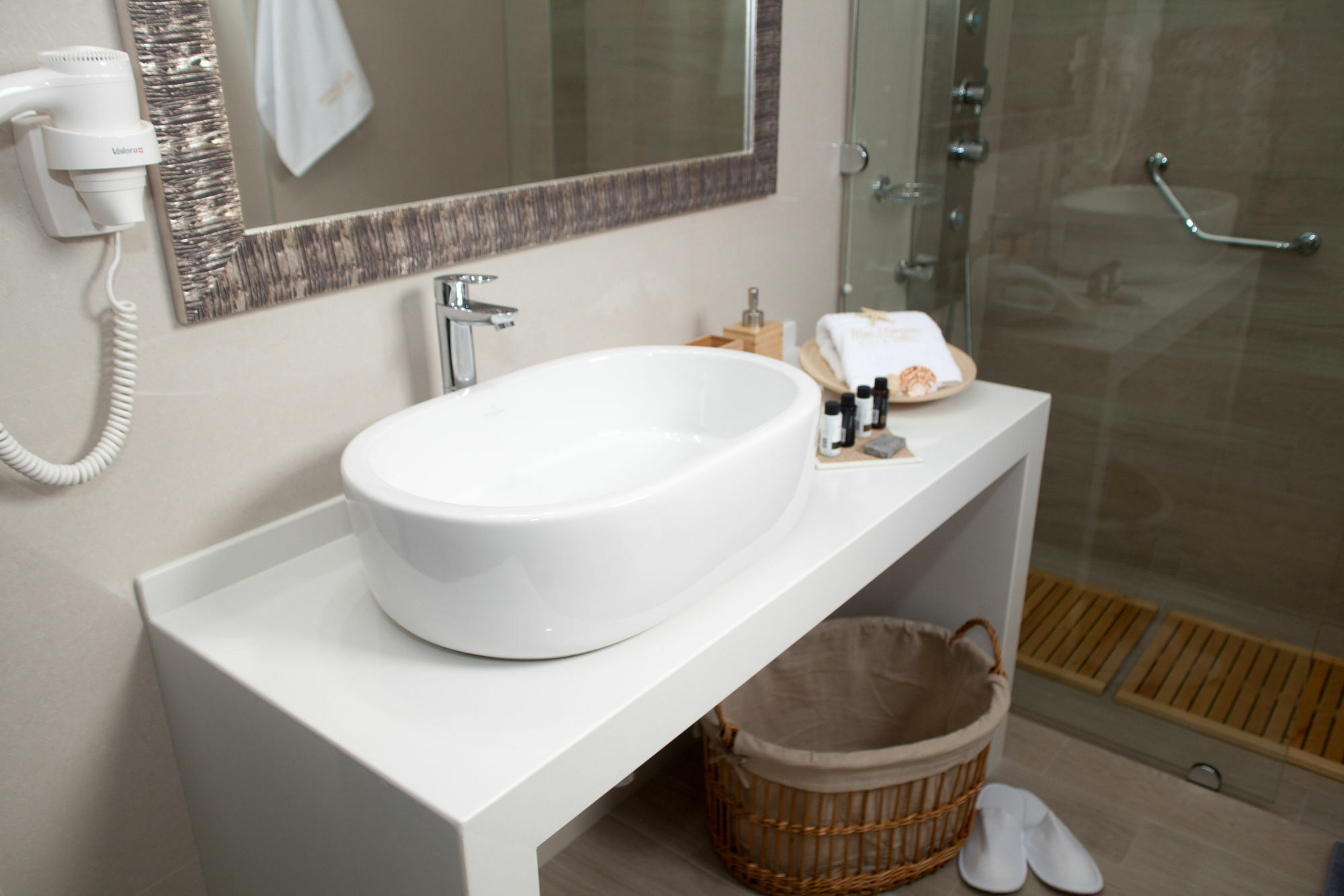 Villa Blue Horizon & Sitia (Crete)